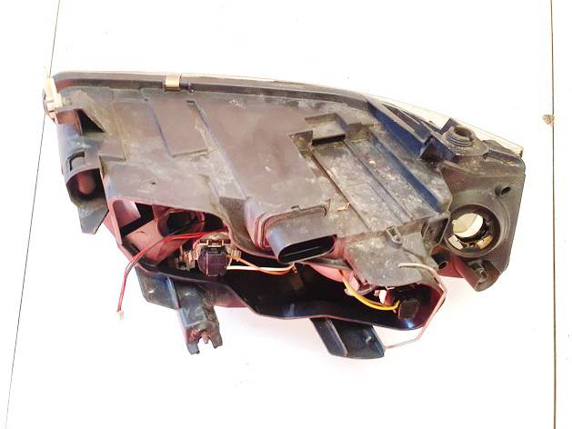 Audi A6 2002 Ajovalo - EDESSÄ VASEMMALLA - Thumbnail 3