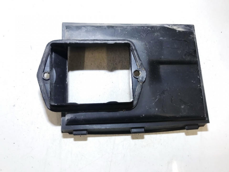 6n1819640c used Air filter box Volkswagen Polo 2001 1.4L EIS00757153