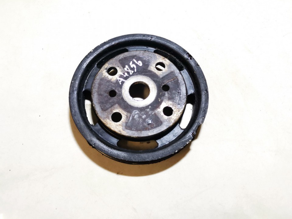 Volvo XC 90 2003 Crankshaft Belt Pulley