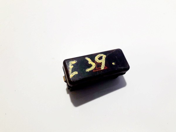 8350947 BMW 5-Series 2001 Schalter Mittelkonsole Warnblink Warnblinkschalter Rot