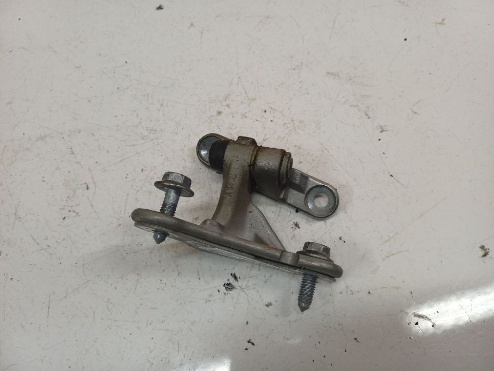 Mercedes-Benz A-CLASS 2006 Priekiniu duru vyris P. - Thumbnail 3