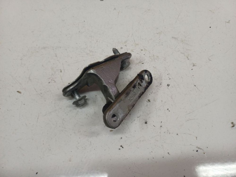 Mercedes-Benz A-CLASS 2006 Priekiniu duru vyris P. - Thumbnail 4