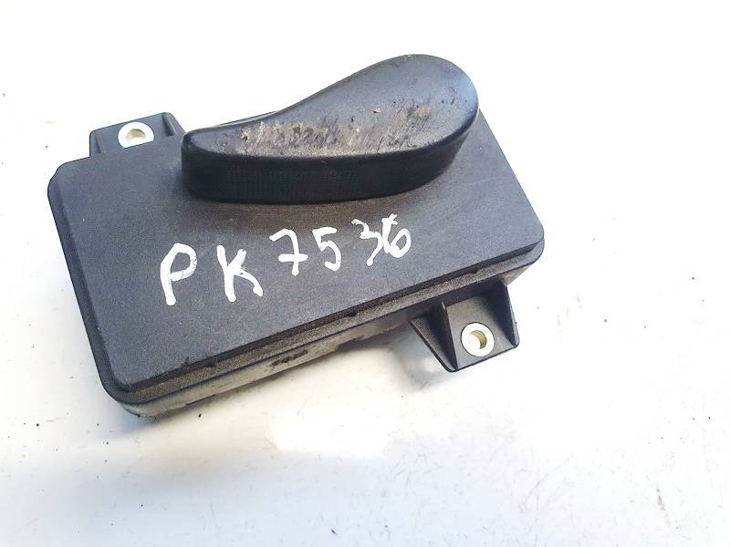 8L0959765 Audi A6 1999 Sēdekļa kontroles poga