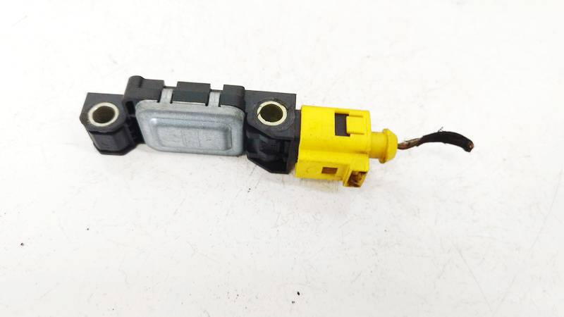4B0959643C Audi A6 2002 Srs Airbag crash sensor - Thumbnail 3