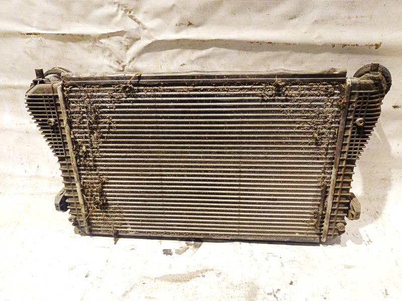 1K0145803 Volkswagen Touran 2003 Interkulerio radiatorius - Thumbnail 3