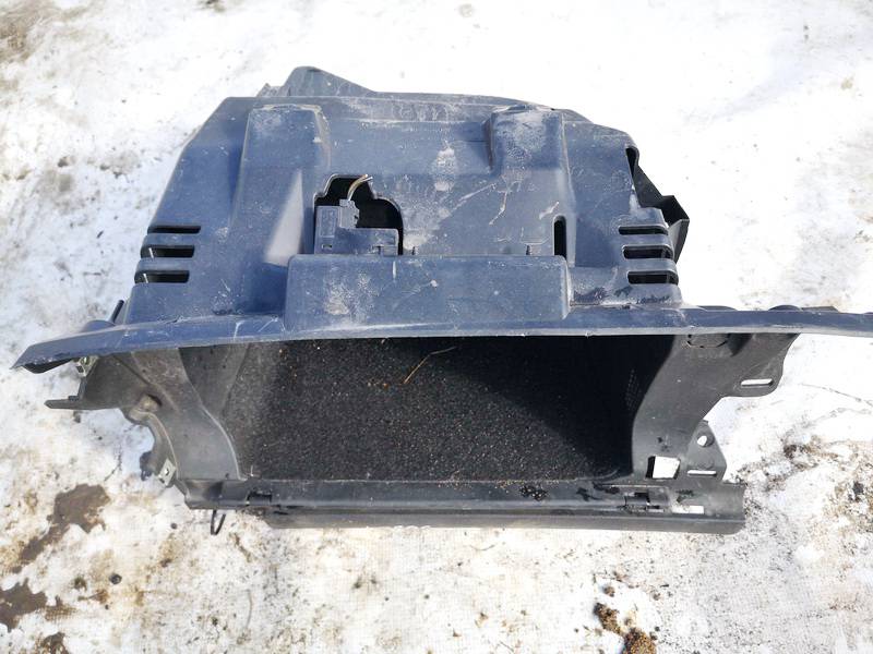 6M21U06010AEW Ford Galaxy 2006 Glove Box Assembly