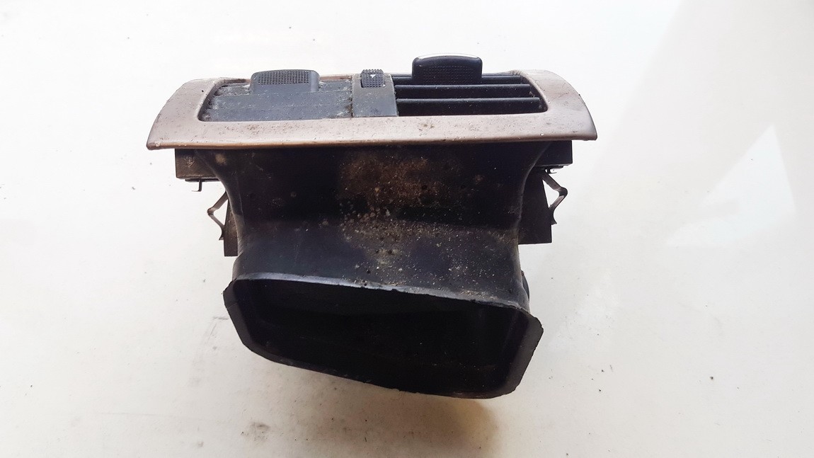 4B0819203 Audi A6 1998 Rejilla Aireadora - 
Moldura protectora de la rejilla de ventilación lateral del panel - Thumbnail 2