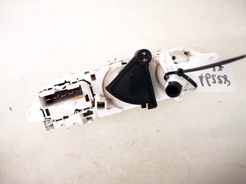 3M5T19980AD Ford Focus 2006 Climate Control Panel (heater control switches) - Thumbnail 3