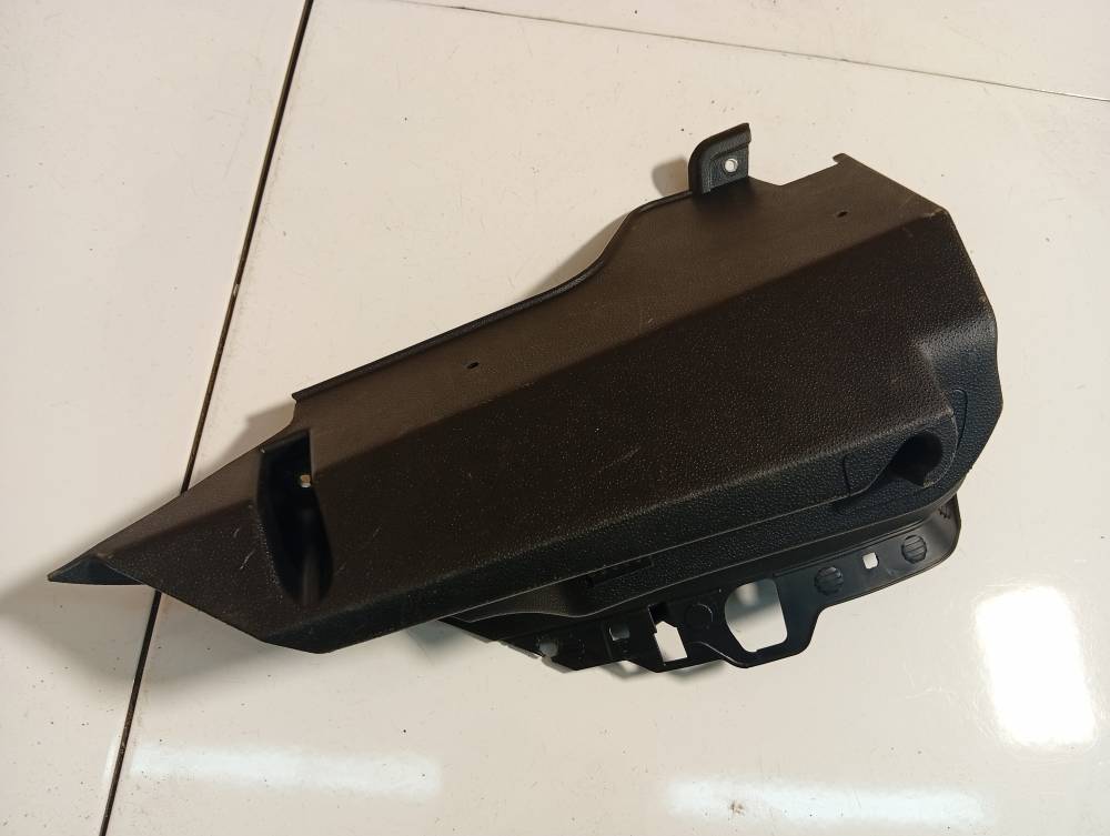 1409550520 Alfa-Romeo Mito 2010 garniture intérieure