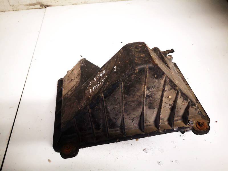 46053AA000 Subaru Legacy 1992 Air filter box