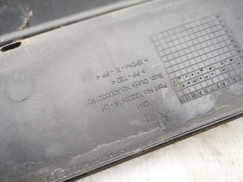 13203618 Opel Corsa 2007 Wiper Muolding - FRONT - Thumbnail 3