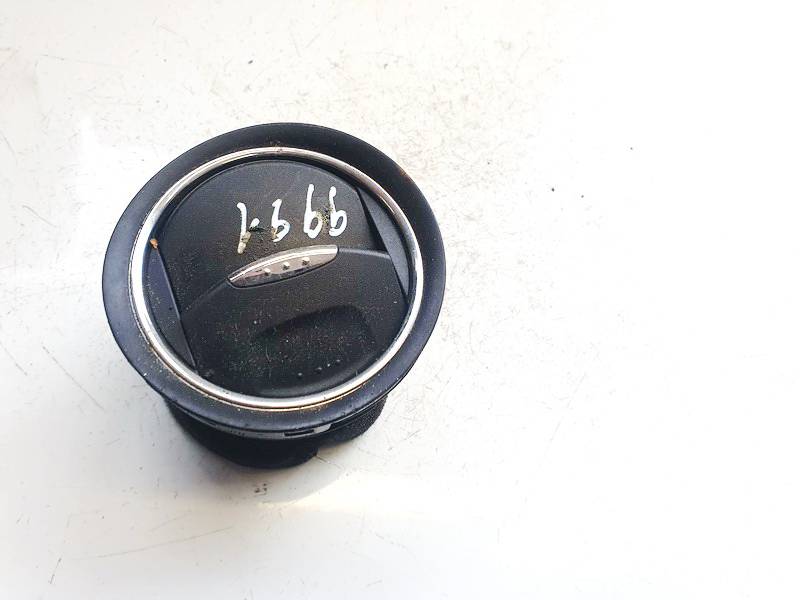 6M21U018B09ADW Ford Mondeo 2007 Dash Vent (Air Vent Grille)