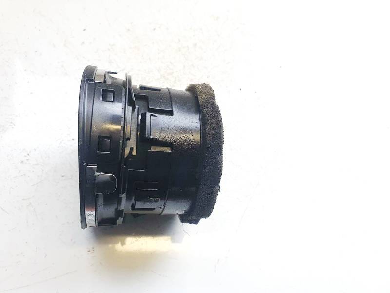 6M21U018B09ADW Ford Mondeo 2007 Dash Vent (Air Vent Grille) - Thumbnail 2