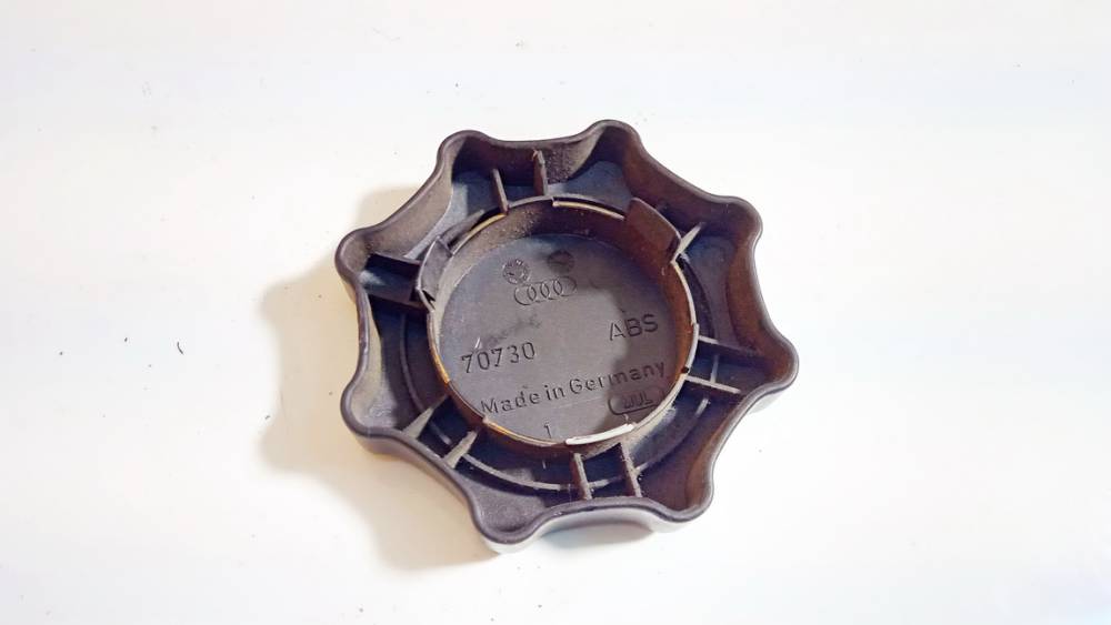 70730 Audi A3 2001 Garniture de siège avant droite - Thumbnail 2