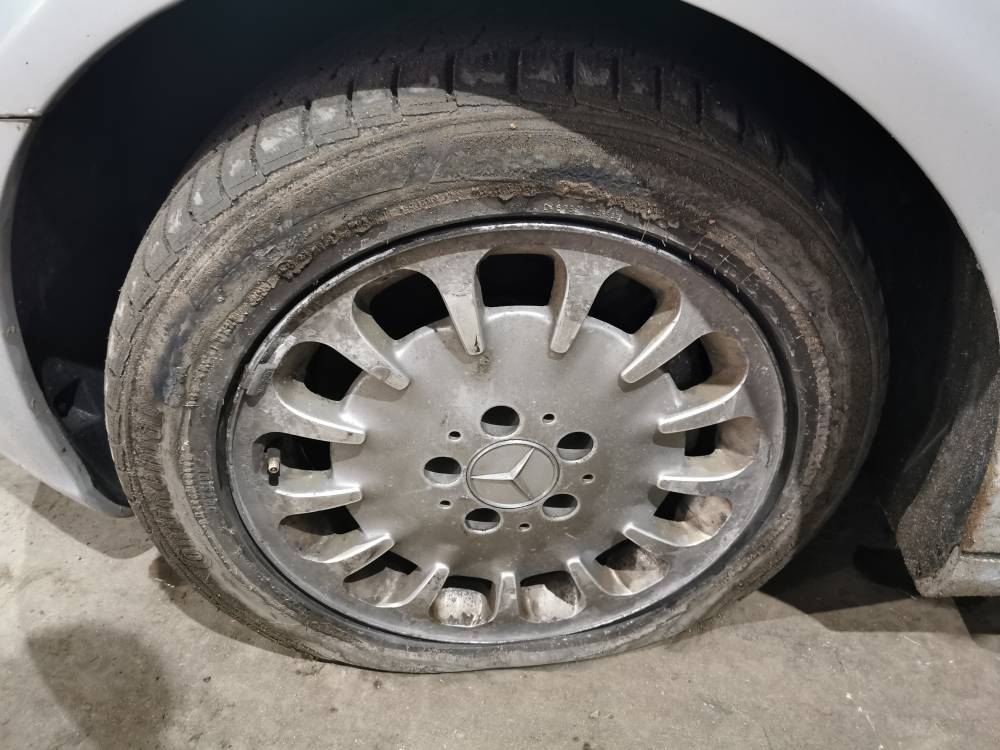 5X112 Mercedes-Benz CLS-CLASS 2004 Räder-Kit R16 - Thumbnail 2