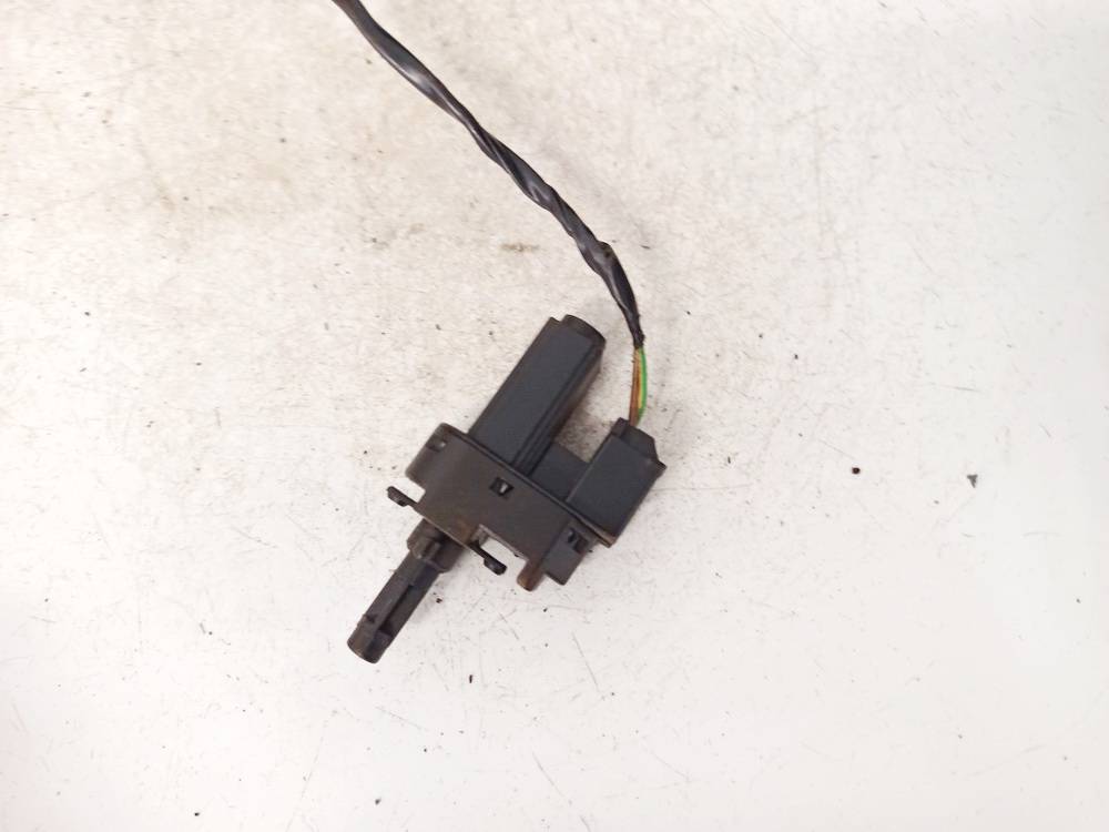 4M5T7C534AA Volvo C30 2008 Czujnik świateł hamulca (przekaźnik-klakson) - Thumbnail 2