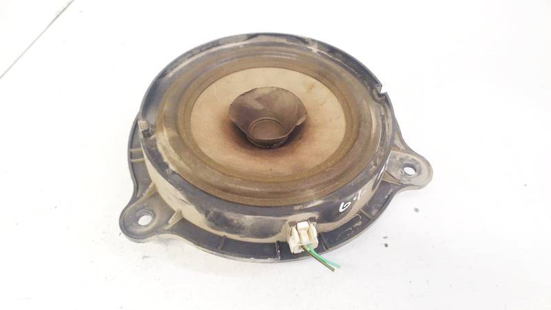 28156AV700 Nissan Primera 2002 Speaker (audio)