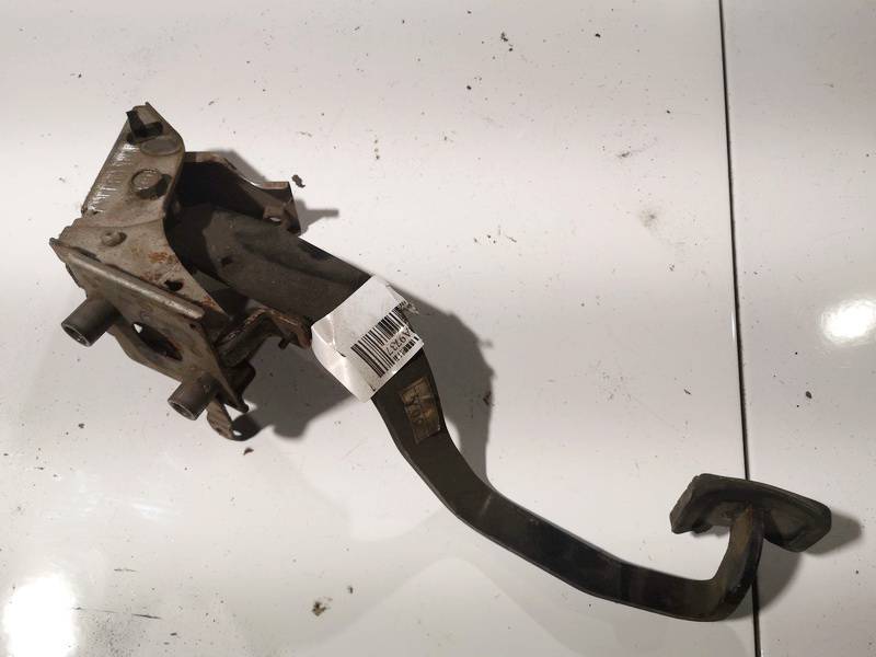 Kia Sorento 2004 Clutch pedal - Thumbnail 2