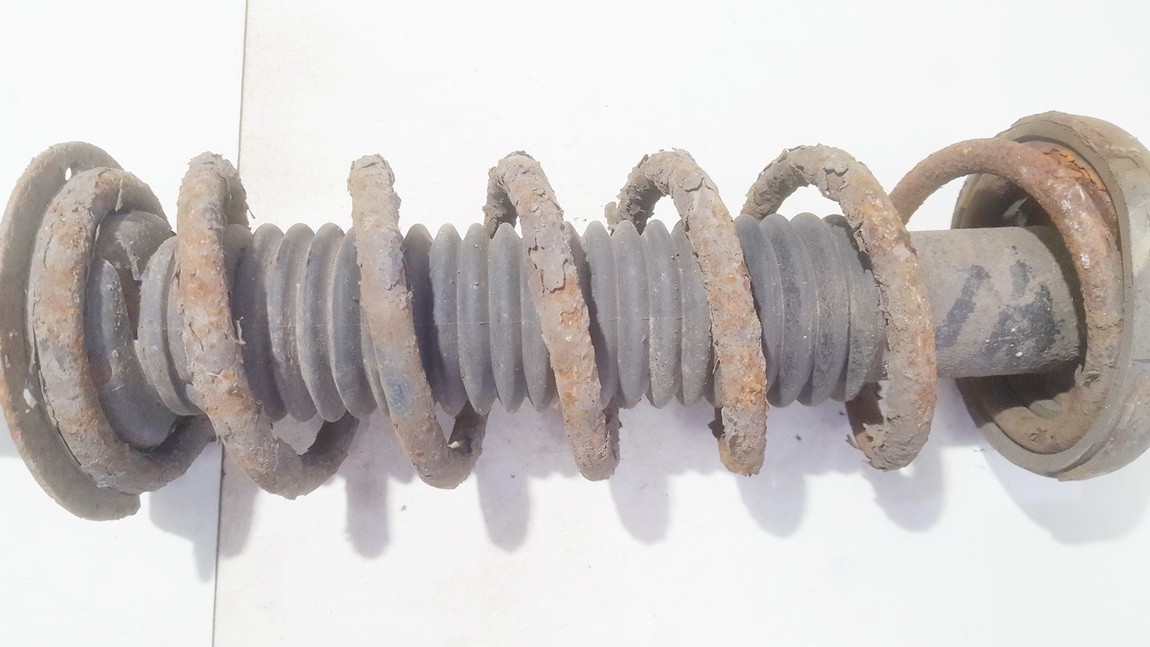 Honda Accord 2004 Amortizatoriaus Spyruokle Galine