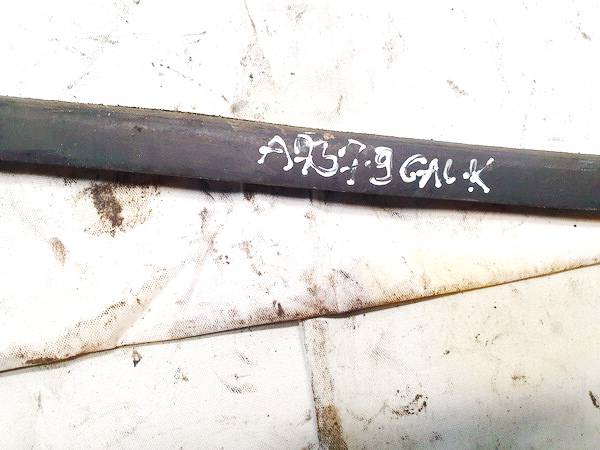 Volkswagen Touran 2004 Glass Trim Molding-weatherstripping - REAR LEFT - Thumbnail 2