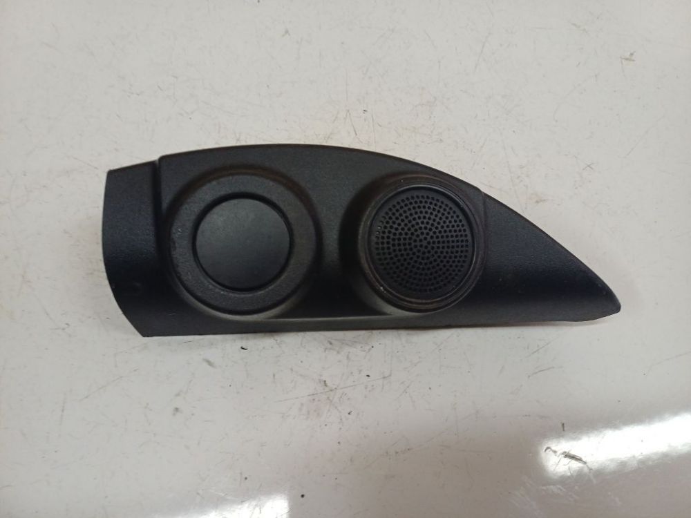 07354986290E Fiat Doblo 2010 Skaļruņa režģis - PRIEKŠA PA LABI