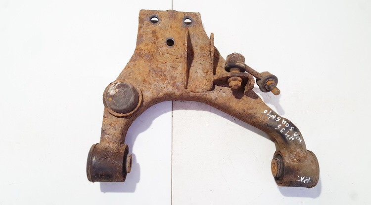 Kia Sorento 2005 Control arm - FRONT LEFT