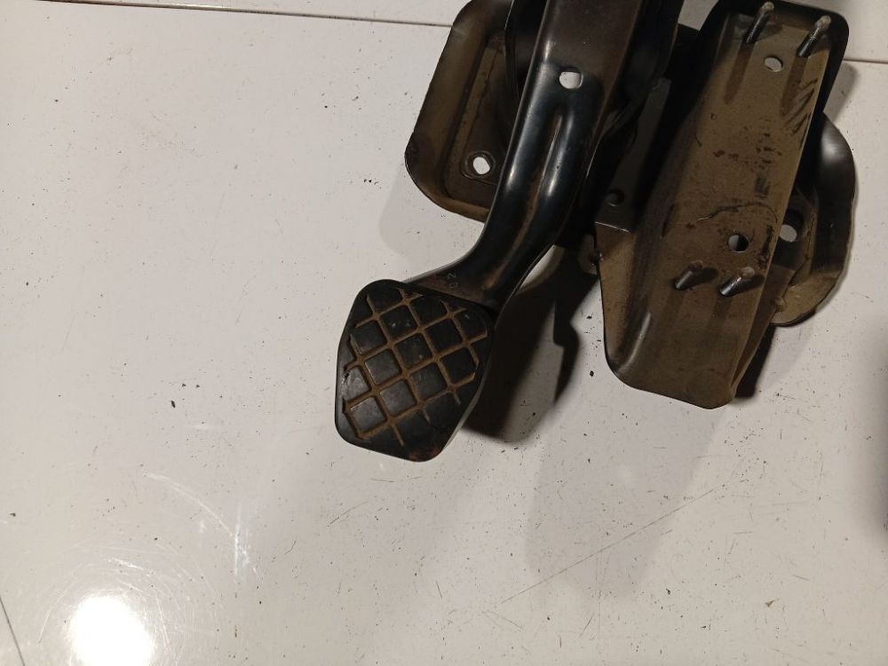 1J1721631C Volkswagen Golf 2000 Pedal work, Brake pedal, Pedal bracket, Clutch pedal - Thumbnail 2