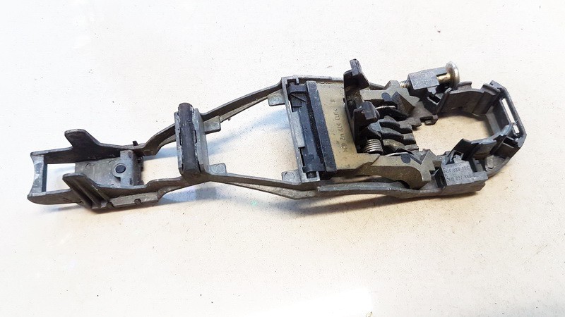 3B0837885 Volkswagen Passat 1998 Door Handle Exterior - FRONT LEFT