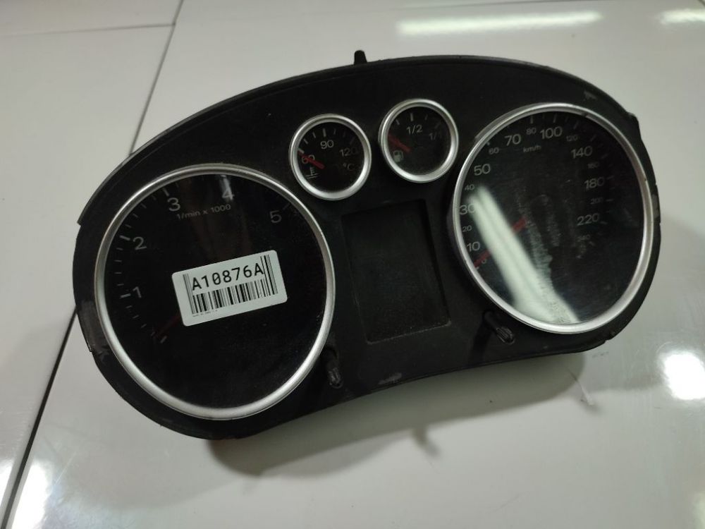 81117994 Audi A2 2002 Speedometers - Cockpit - Speedo Clocks Instrument