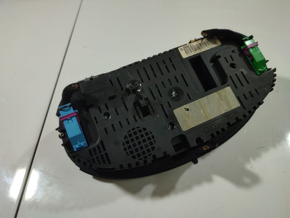 81117994 Audi A2 2002 Speedometers - Cockpit - Speedo Clocks Instrument - Thumbnail 3