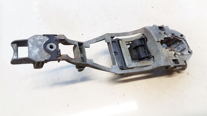 3B0837885 Volkswagen Passat 1998 Door Handle Exterior - FRONT LEFT - Thumbnail 2