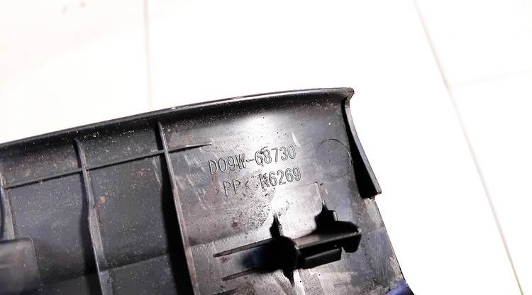 D09W68730 Mazda CX-3 2016 Innenausstattung - Thumbnail 3