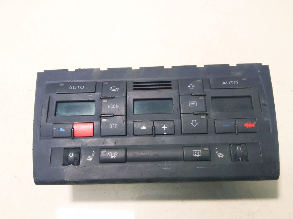8E0820043AD Audi A4 2003 Panel sterowania klimatyzacją (przełączniki ogrzewania)