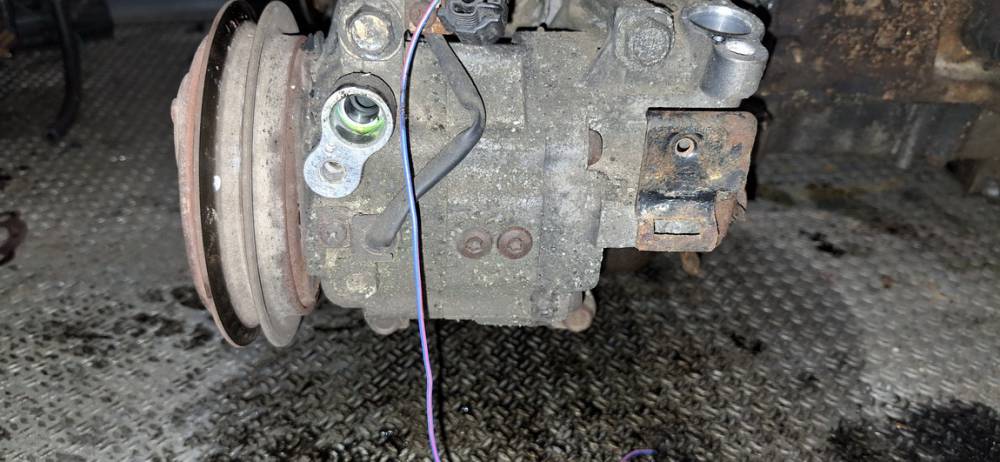 489033038 Nissan X-Trail 2005 Pompa klimatyzacji