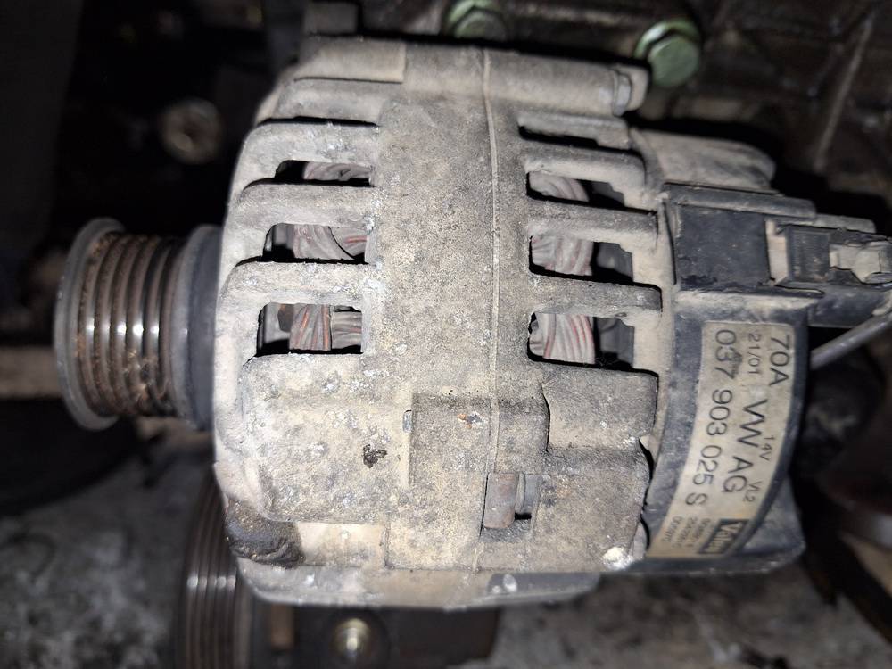 037903025S Volkswagen Lupo 2001 Alternator