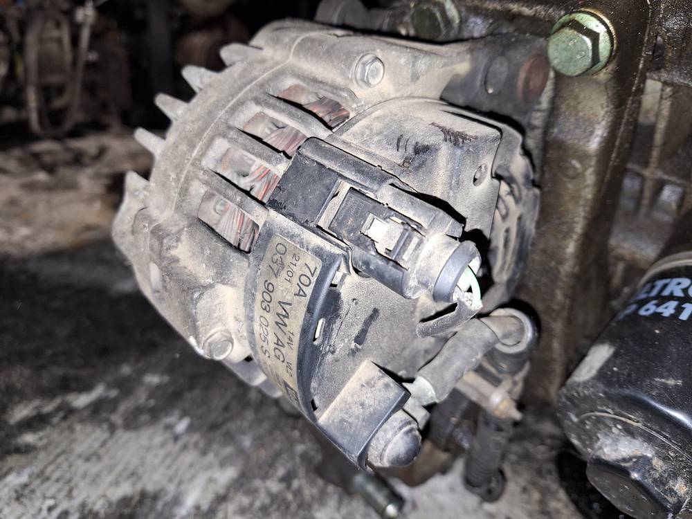 037903025S Volkswagen Lupo 2001 Alternator - Thumbnail 4