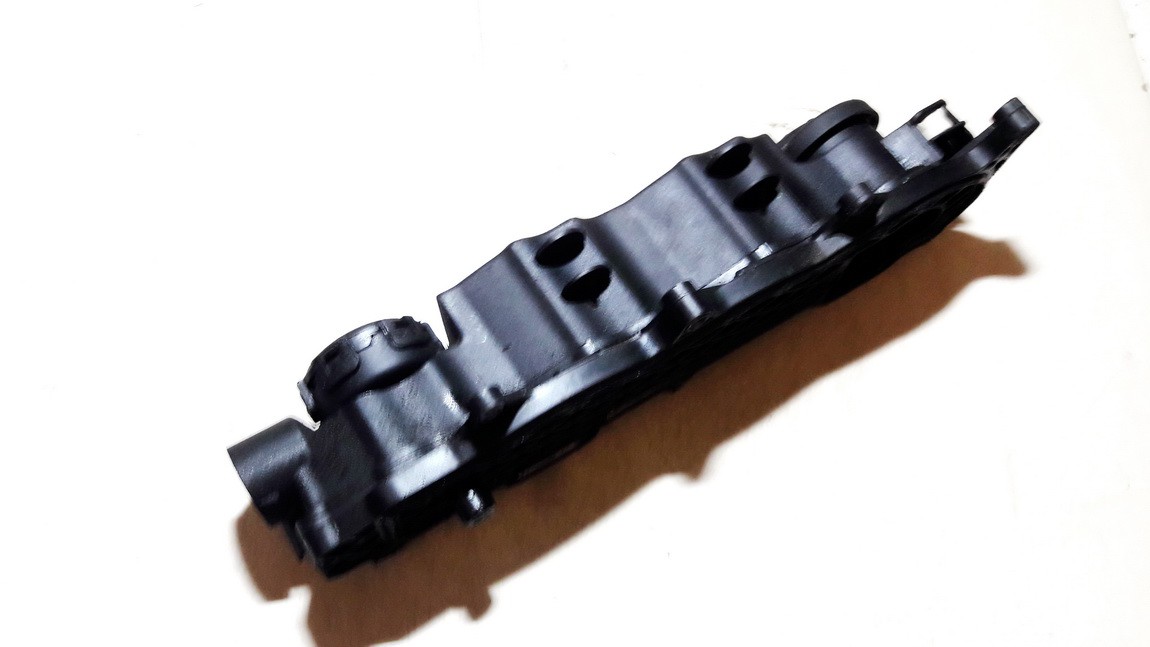 9660281080 Citroen C4 2005 Pokrywa zaworów - Thumbnail 2