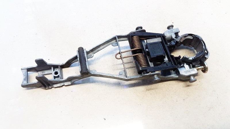 3B0837885 Volkswagen Passat 1998 Door Handle Exterior - FRONT LEFT - Thumbnail 2