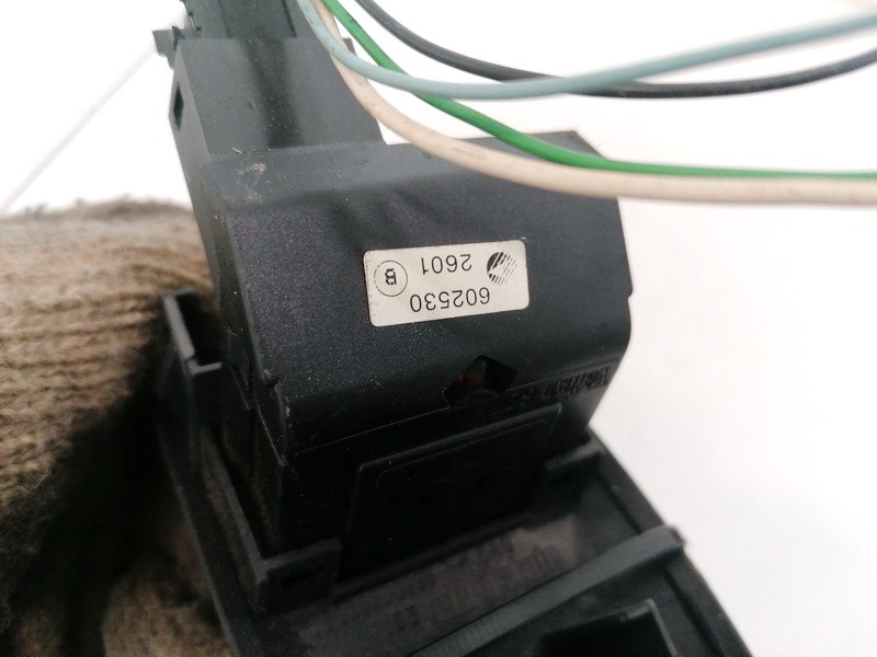 6025302601 USED Headlight Range Control Light Controller Lighting