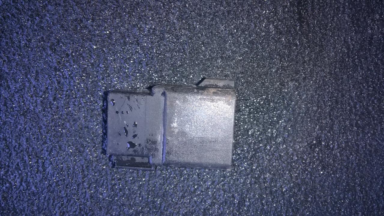 LNA6706AA Jaguar XJ 1997 Relay module