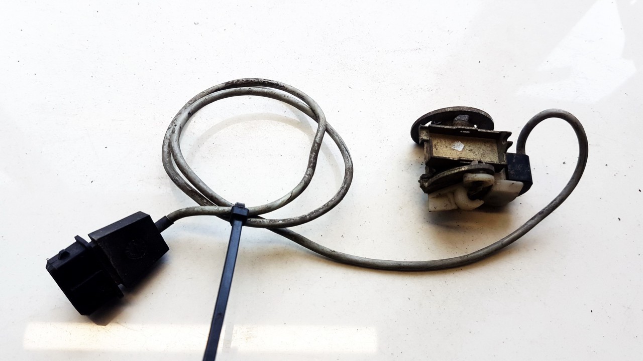 Alfa-Romeo 156 2000 Galinio Dangcio spynele G. (kapoto)