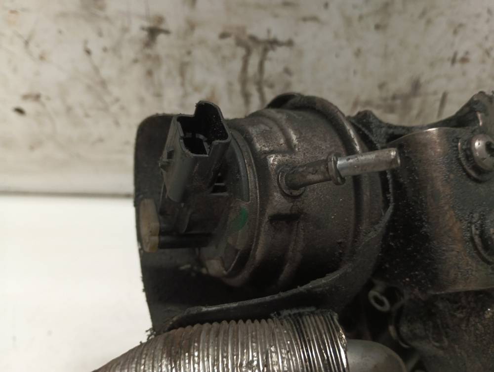 8136440003 Citroen C4 Picasso 2016 Turbīnas vadība - Thumbnail 5