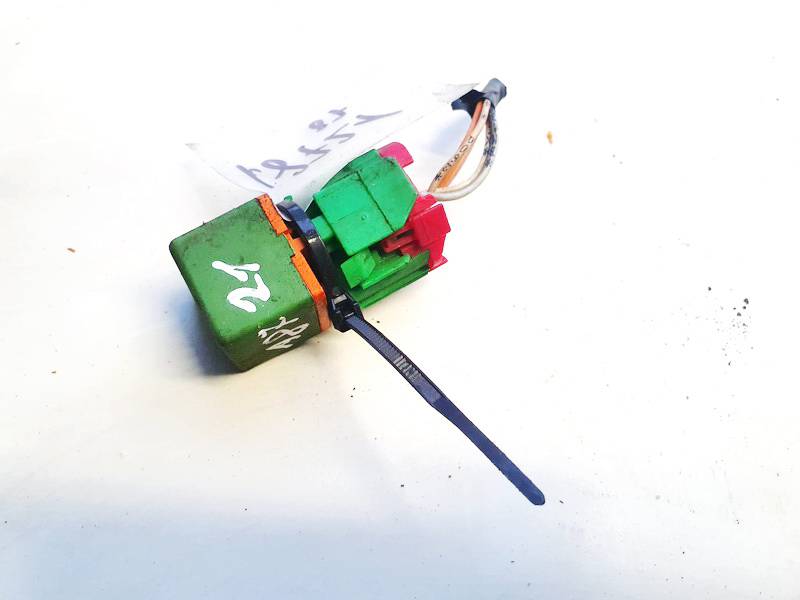 PA66GF30 Peugeot 607 2000 Relay module - Thumbnail 3