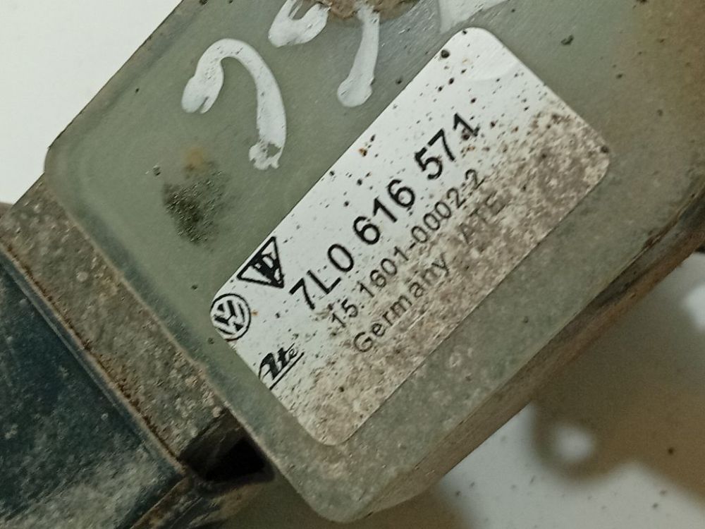 7L0616571 Volkswagen Touareg 2003 Sensor Niveauregelung Hinten - Thumbnail 4