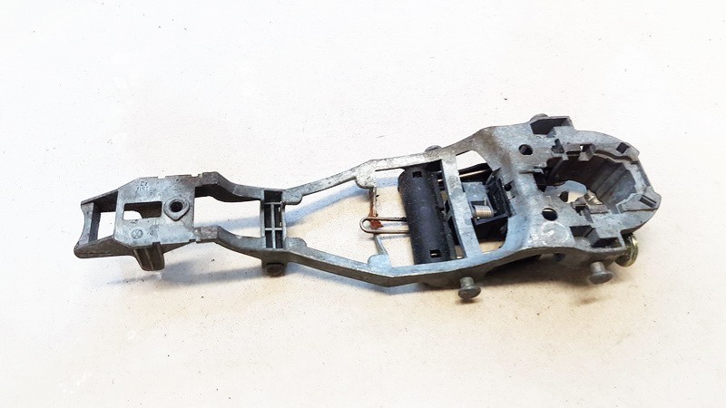 3B0837885 Volkswagen Passat 1998 Door Handle Exterior - FRONT RIGHT