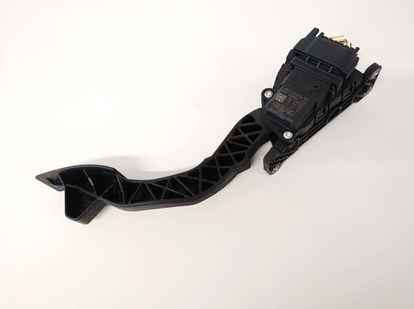 4M519F836BH Volvo V50 2006 Elektrinis greicio pedalas