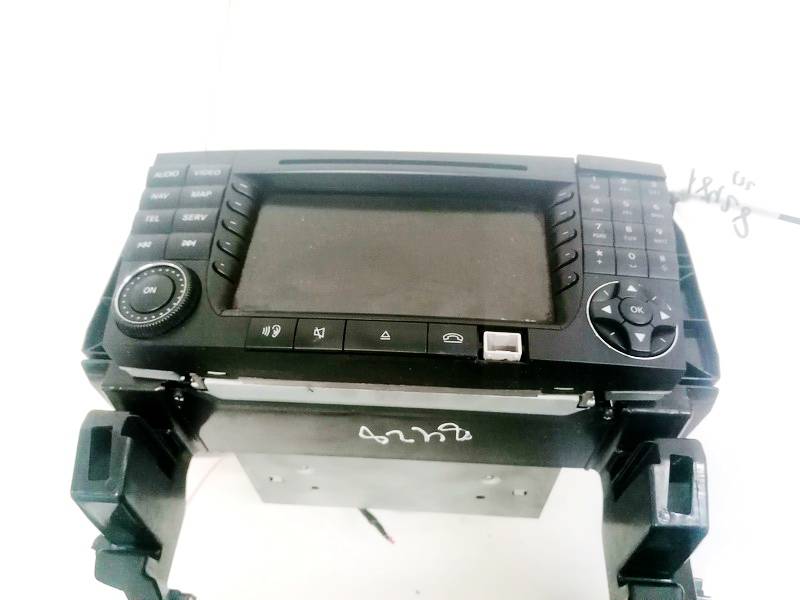 2115401832 Mercedes-Benz CLS-CLASS 2007 Radio samochodowe