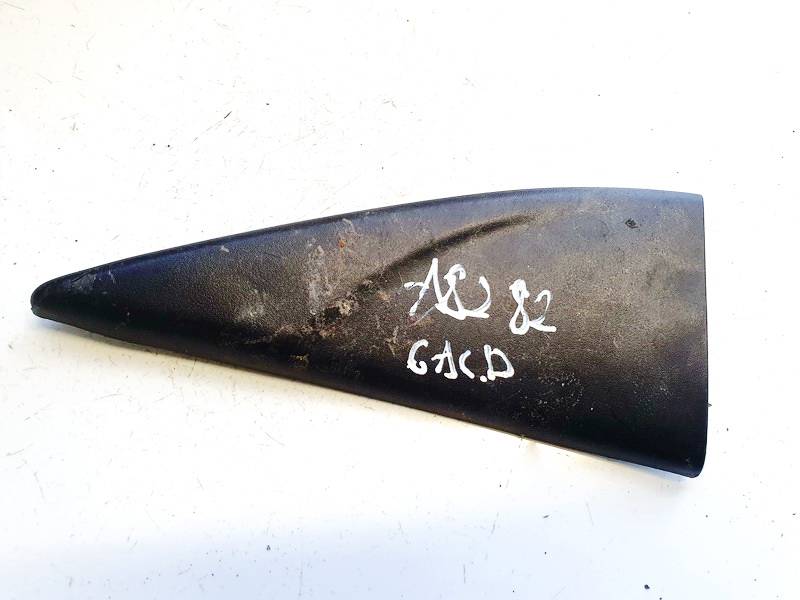 C8S4A Ford Focus 1999 Salono apdaila (plastmases)