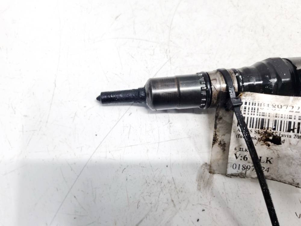 03G130073G Skoda Octavia 2005 Fuel Injector - Thumbnail 3