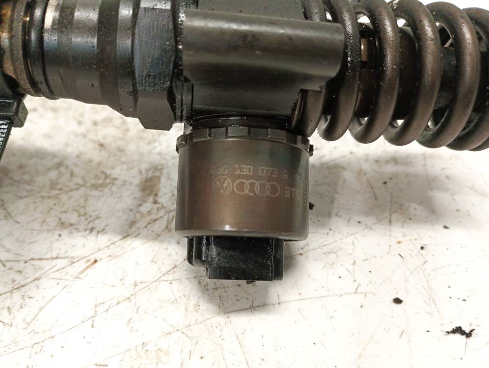 03G130073G Skoda Octavia 2005 Degvielas iesmidzinātājs (inžektors) - Thumbnail 4